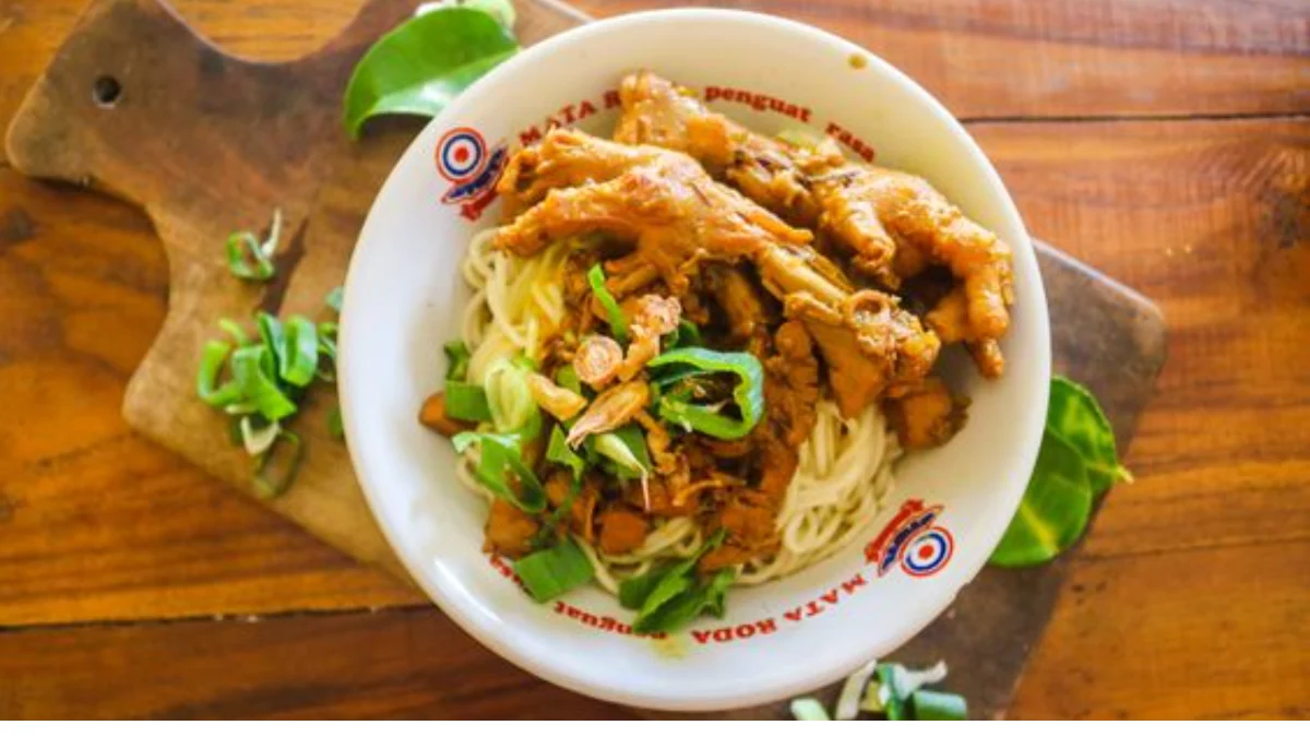 Bakso & Mie Ayam PAK Q-SAM: Rasa yang Menggugah Selera di Jantung Cilacap